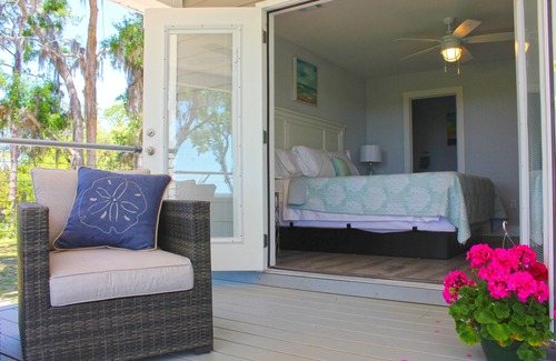 Darien Bed & Breakfast | Darien Waterfront Inn