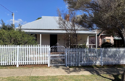 Coonabarabran House | Dark Skies Cottage