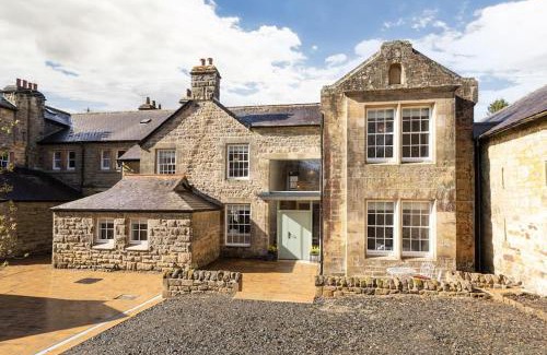 Tarset House | Dark Sky Retreat Perfect to Gather and Celebrate!