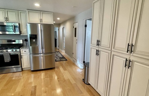 West Highland House | Darling 2 Bedroom unit in Denver, West Highland! Charming, stylish and Walkable!