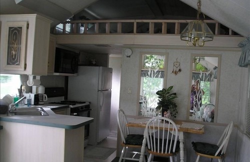 Murphy Ski Chalet | Darling Mountain Getaway/Eight Acres with Secluded Creek Area
