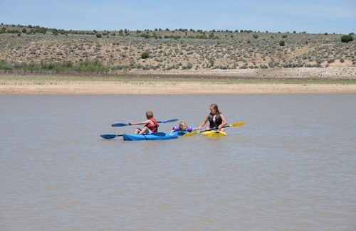Juab County House | Darling remodeled trailer on private sandy beach