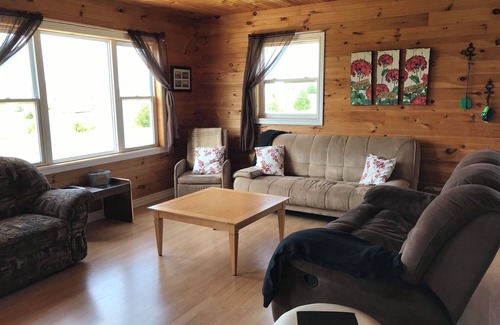 Darnley Cottage | Darnley, PEI Cottage : Fall 2025 Availability!