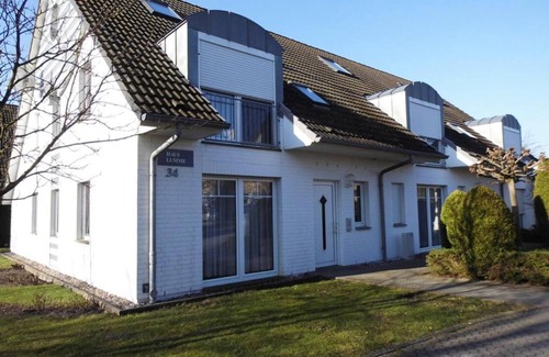 Zingst Apartment | Darßer Weg 34 Whg. 3 - Family-friendly apartment near the beach