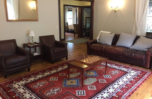 Rochester Hotel | Dartmouth House