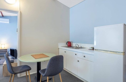 Dartmouth Hotel | Dartmouth Motor Inn
