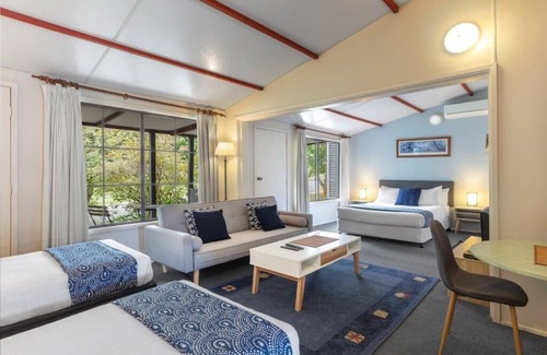 Dartmouth Hotel | Dartmouth Motor Inn