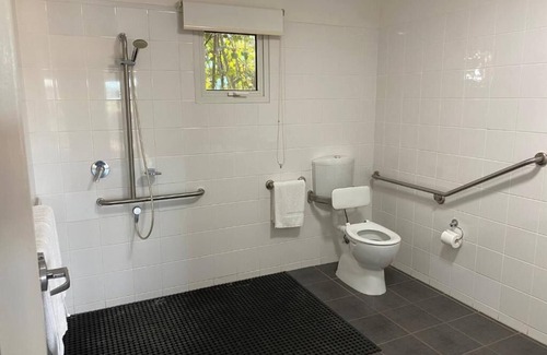 Winnellie Hotel | Darwin Resort