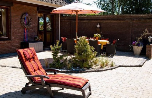 Harmsdorf House | Das 5 Sterne Wellness Ferienhaus Traumgarten in der Ringstraße 6 in 23738 Harms