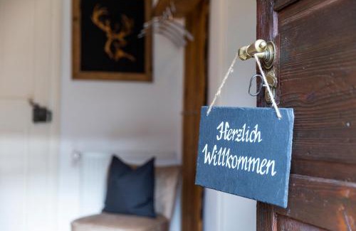 Eibiswald House | Das Ferienhaus mit Sauna! Neu renoviertes "Liebler Heimathaus" mit Sauna aus Zirben-Altholz, einer "Styrian Whisky Relaxing Lounge" sowie großer Panoramaterrasse!