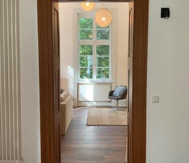 Bergkamen Apartment | Das Ministerhaus - 1-2 Zimmer in historischer Villa