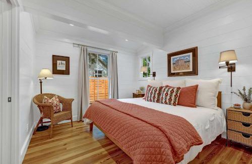 Fredericksburg House | Das Sweet Peach - Fire Pit & Close to Main St