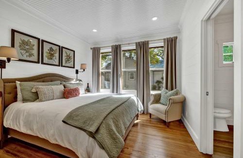 Fredericksburg House | Das Sweet Peach - Fire Pit & Close to Main St