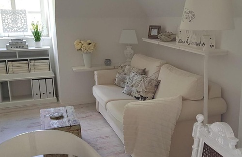 Nuttlar Apartment | Das Torhaus im Schloss Schellenstein