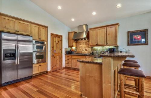 Tahoe Paradise House | Das Waldhaus 1973P
