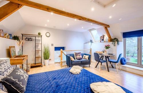 Fenny Compton House | Dassett View