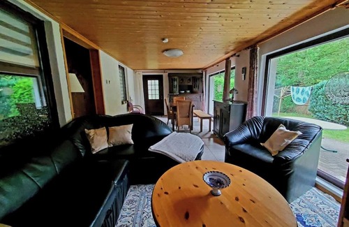 Loissin House | Dat Huus Gitti Summar