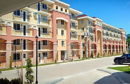 Sasa Condo | Davao Affordable Condo w/unli WIFI & Mini Bar