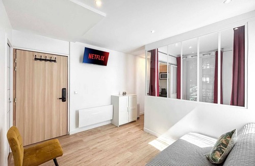 Amerique Apartment | David D Angers 52 - One Bedroom Apartment, Sleeps 4