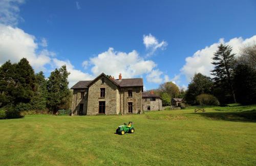 Whitland House | David's Organic Farm Wales