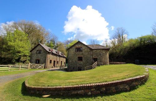 Whitland House | David's Organic Farm Wales