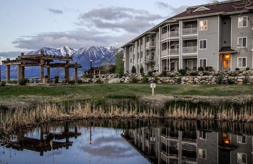 Genoa Condo | David Walley's Resort, studio unit, Friday check-in