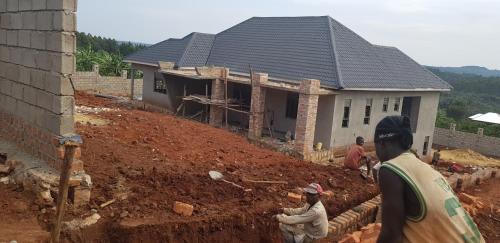 Mpigi House | Davids Farm House