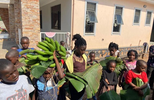 Mpigi House | Davids Farm House