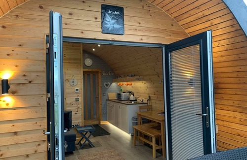 South Galson Cabin | DAVIOT LUXURY GLAMPING PODS, INVERNESS