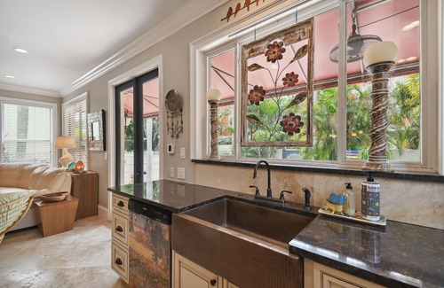 Davis Islands House | Davis Island- Close to EVERYTHING!