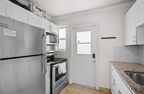 Davis Islands Apartment | Davis Islands Audubon Oasis 1 Bedroom