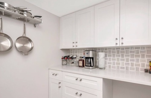 Davis Islands House | Davis Islands townhome with 2 private courtyards