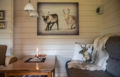 Lebesby Apartment | Davvi Siida - Reindeer Design Lodge