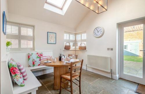 Snettisham House | Dawlish House