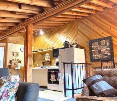 Chemult Cabin | Dawson House Lodge