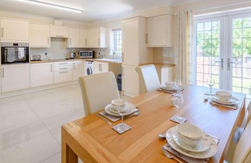 Mablethorpe and Sutton House | Dawson Park 1 - Uk12660