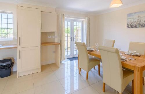 Mablethorpe and Sutton House | Dawson Park 1 - Uk12660