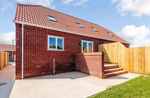 Mablethorpe and Sutton House | Dawson Park 2 - Uk12661