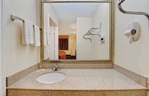 Dallas Hotel | Day Star Dallas South