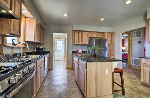 Kanab Apartment | Day Trip to Zion NP: Rural Home w/Red Rock Views