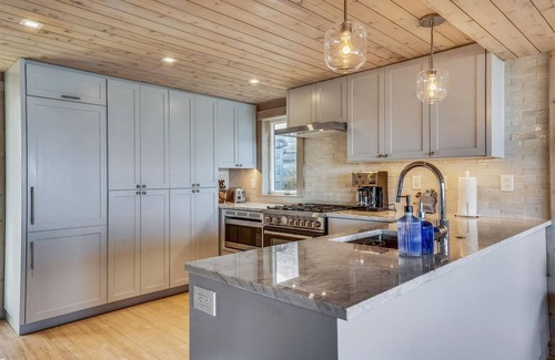Tolovana Park House | Daydreamer - Beachfront! - Beachcomber Vacation Homes