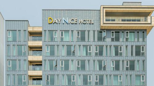 Kunip Hotel | Daynice hotel