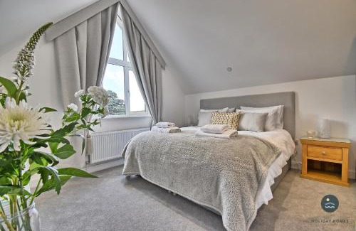 Weymouth House | Days Away - Luxury holiday home