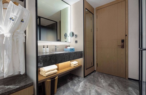 Enshi Hotel | Days Hotel By Wyndham Enshi Girls Town