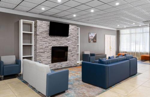 Williamsburg Hotel | Days Hotel by Wyndham Williamsburg I-64