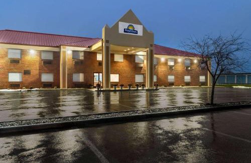 Washington Court House Hotel | Days Inn by Wyndham Washington Court House