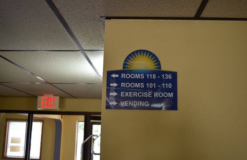 Grand Island Hotel | Days Inn by Wyndham Grand Island