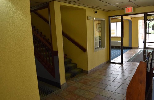 Grand Island Hotel | Days Inn by Wyndham Grand Island