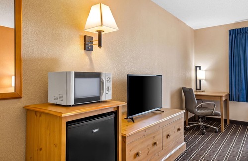 Black River Falls Hotel | Days Inn by Wyndham Black River Falls I-94 on ATV Trail