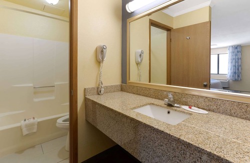 Alamogordo Hotel | Days Inn by Wyndham Alamogordo/White Sands